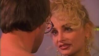 Pornstar Legends Mike Horner Fucks Hooker Rebecca Bardoux And Gives Her A Facial - porn video